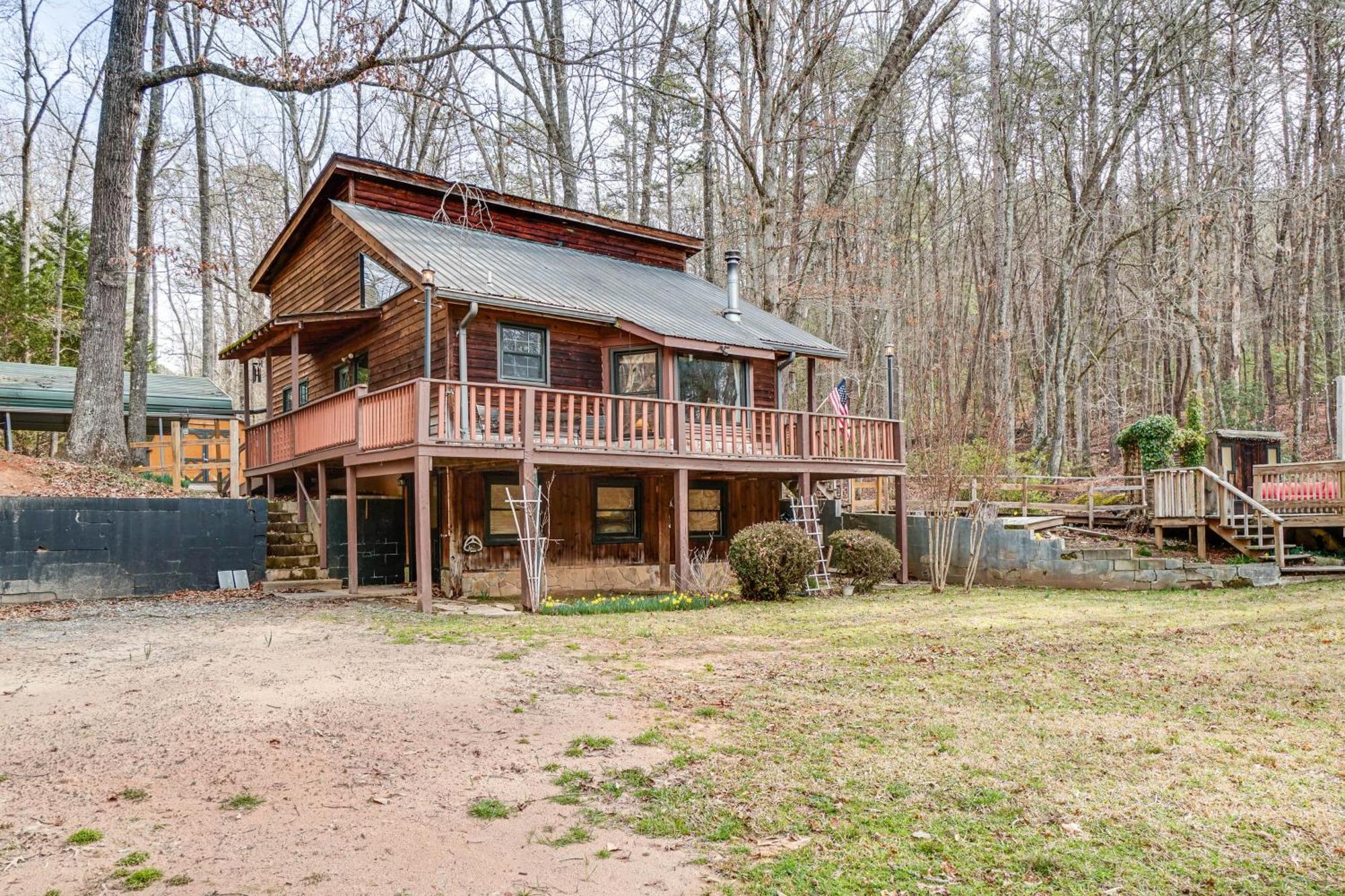 Charming Cabin With Fire Pit And Decks About 7 Mi To Helen Sautee Nacoochee Luaran gambar